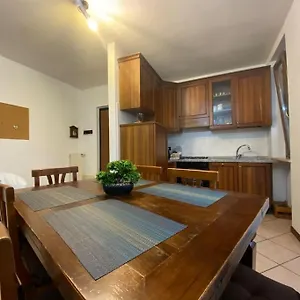 Family House With Free Parking, 450m From Lazise